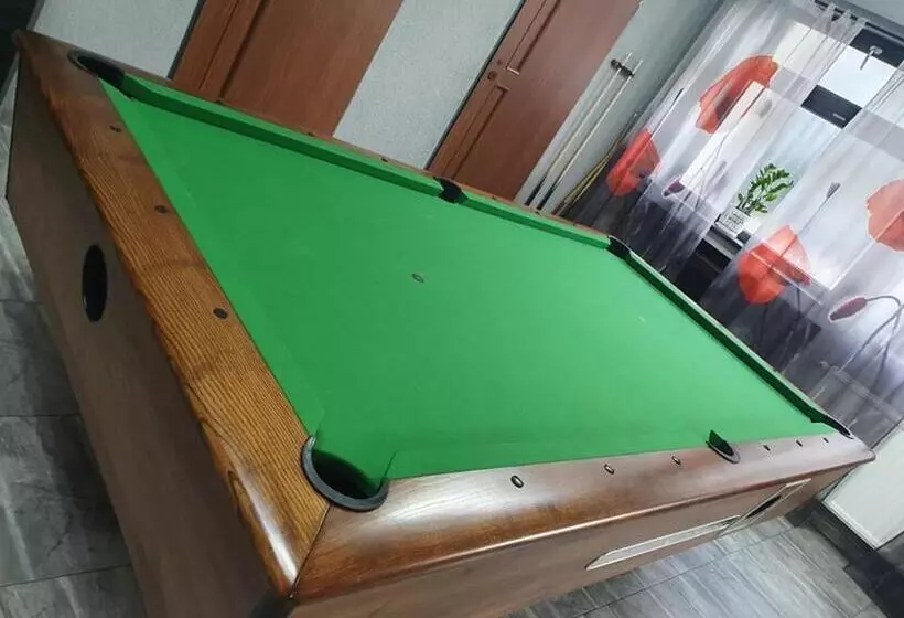 Retkeilymaja Knajpa Sorba