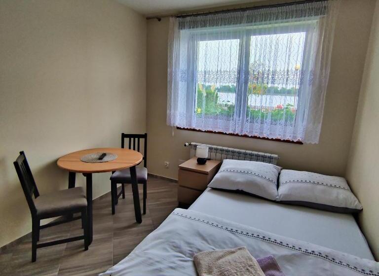 旅馆 Nad Jeziorem Kochle