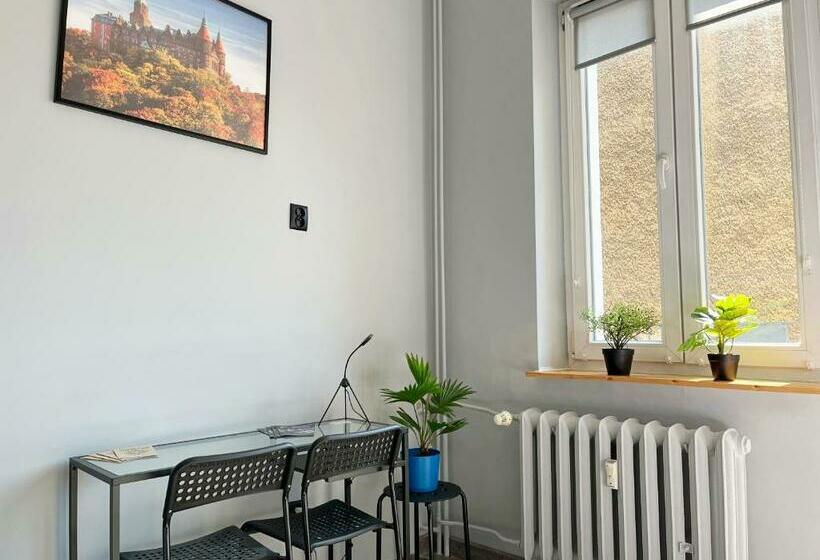 ユースホステル Noclegi Pod Muflonem