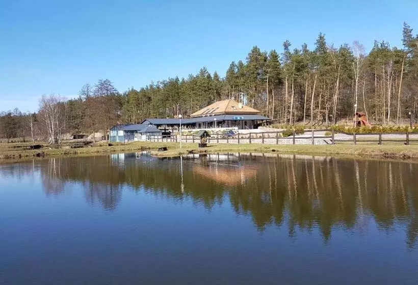 Retkeilymaja Rybaczówka Golub Dobrzyń