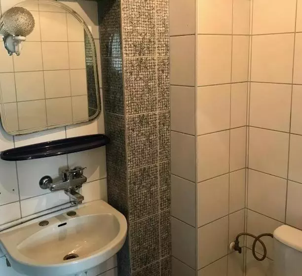 Retkeilymaja Zajazd Batory