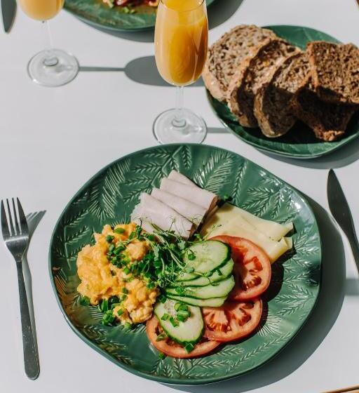 Aparthotel Park   By The Sea