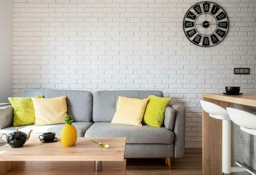 Art Apart River View Wrocław