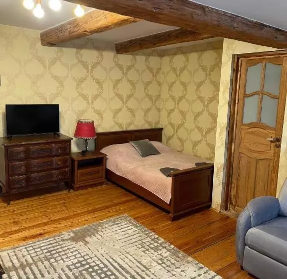 Aamiaismajoitus (B&B) Dworek Galosa