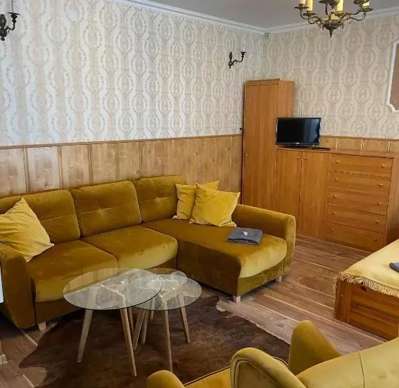 Aamiaismajoitus (B&B) Dworek Galosa