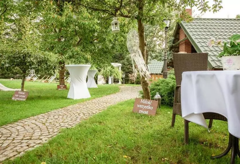 Aamiaismajoitus (B&B) Dworek Galosa