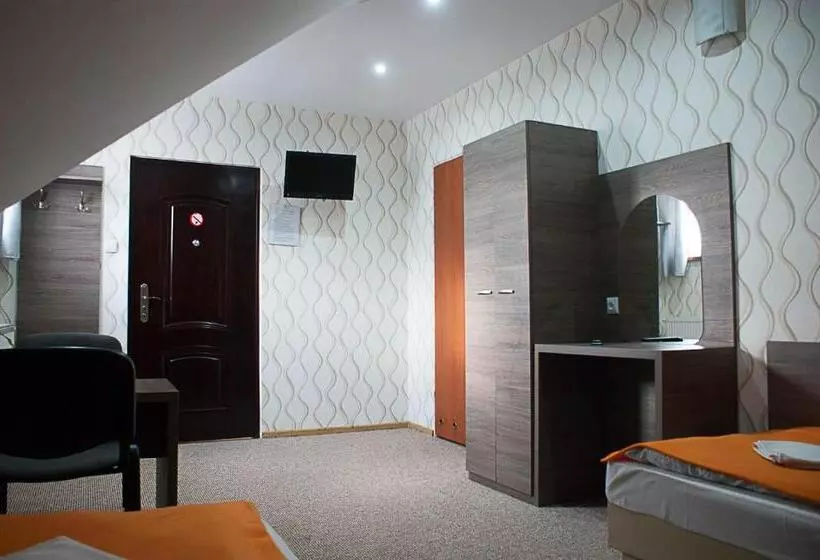 Aamiaismajoitus (B&B) Jaś I Małgosia