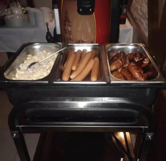 Aamiaismajoitus (B&B) Jaś I Małgosia