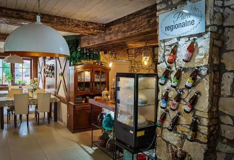 Aamiaismajoitus (B&B) Jaś I Małgosia