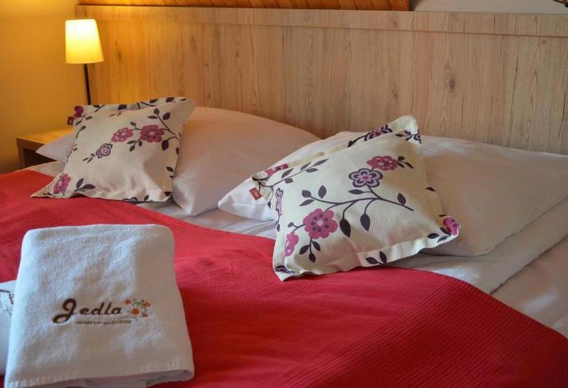 مبيت وإفطار Jedla Miejsce Gościnne