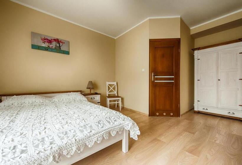 Bed and Breakfast Pod Lipą 2