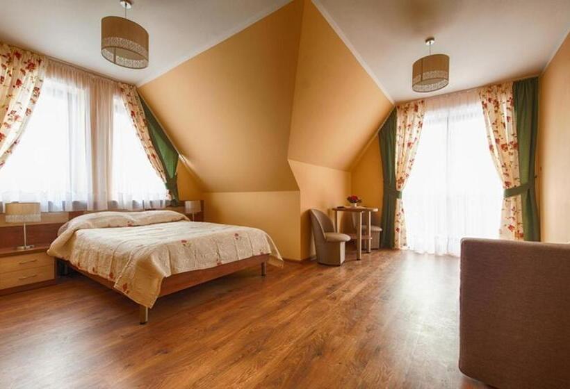 Bed and Breakfast Pod Lipą 2
