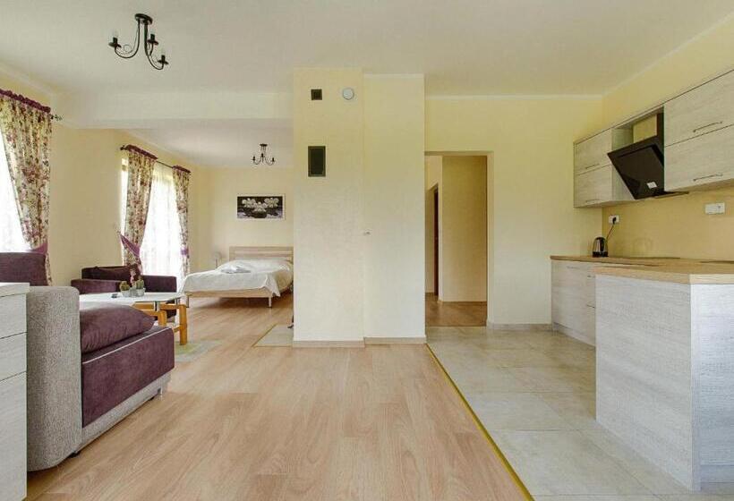 Bed and Breakfast Pod Lipą 2