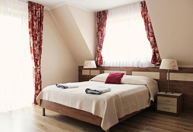 Bed and Breakfast Pod Lipą 2