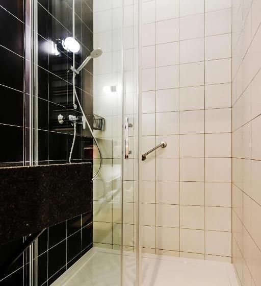 Bed and Breakfast Poznańska19