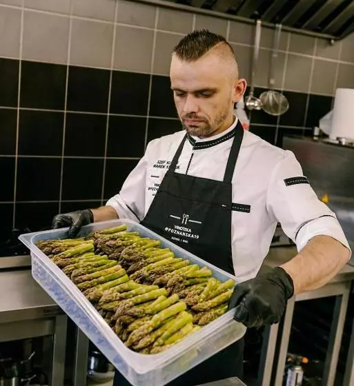 ベッドアンドブレックファースト Poznańska19