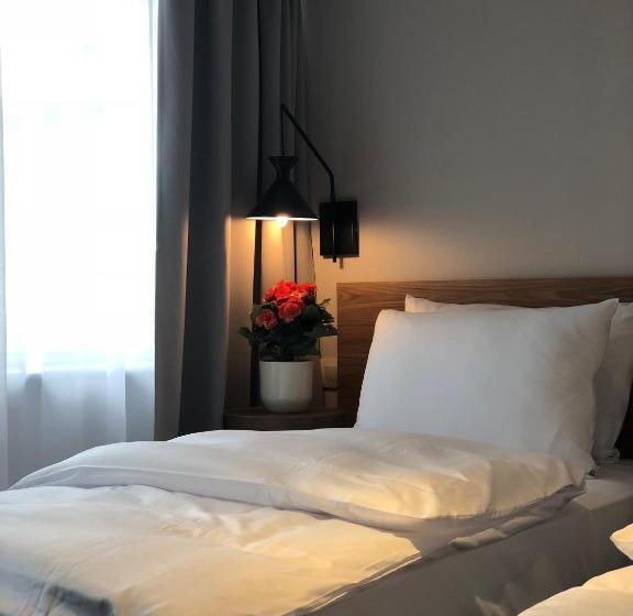 Bed and Breakfast Poznańska19