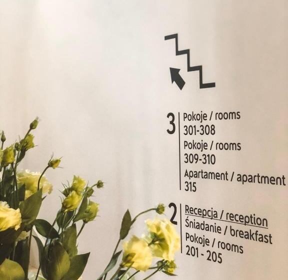 Bed and Breakfast Poznańska19