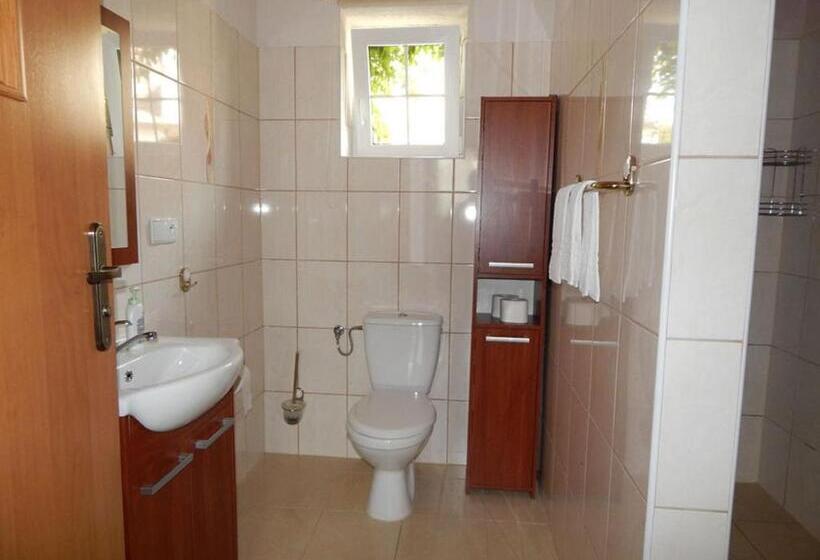 민박 The Green House