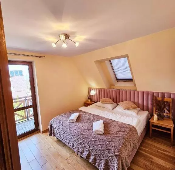 تختخواب و صبحانه Willa Regina Ii Resort & Spa