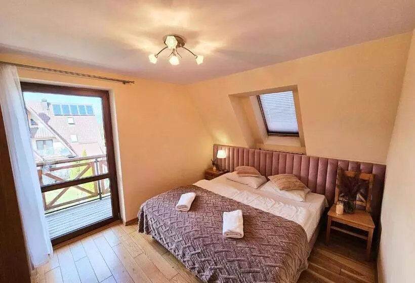 تختخواب و صبحانه Willa Regina Ii Resort & Spa