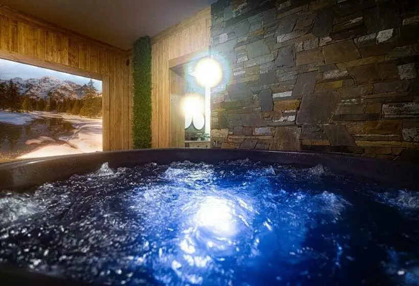 Dworek Nad Jałowcami