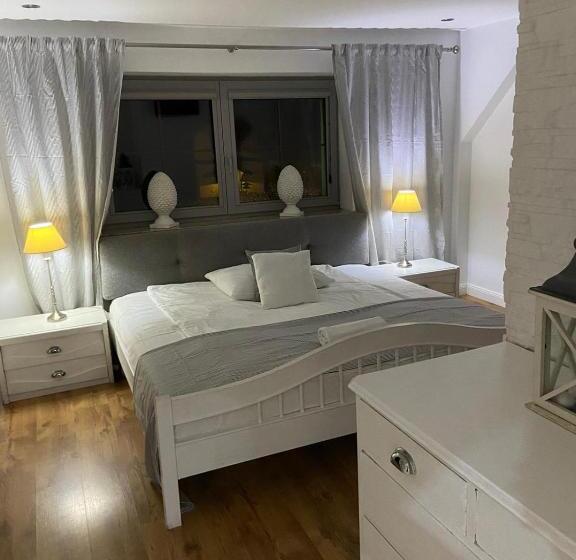 호텔 Apartament Skandynawski