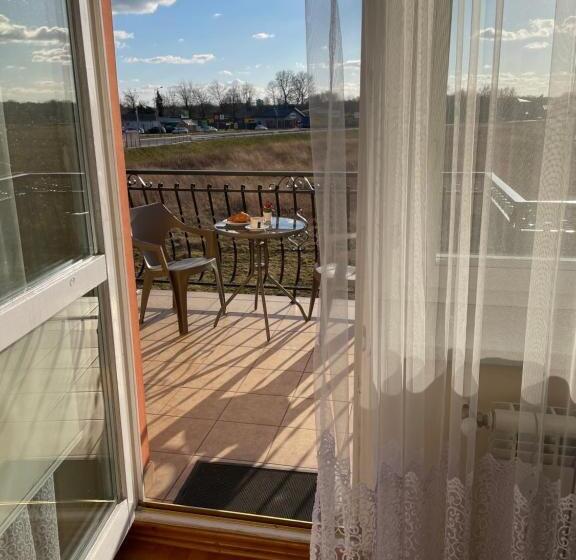 ホテル Zajazd Nad Sanem