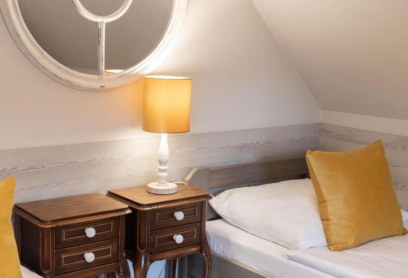 پانسیون Apartementy Weranda Z Ogrodem W Centrum