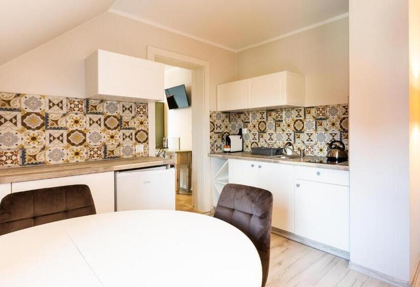 پانسیون Apartementy Weranda Z Ogrodem W Centrum