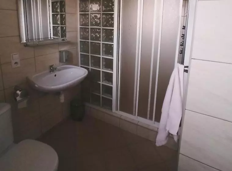 ペンション Pokoje Gościnne Kropka