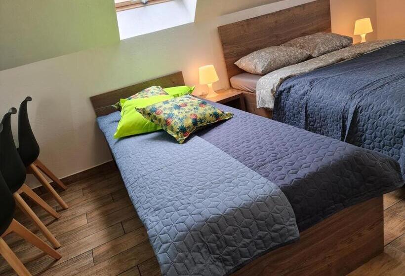 ペンション Villa Slavia