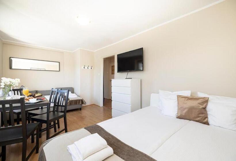 Riviera Residence Apartments