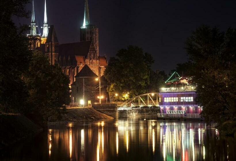 Schronisko Na Wyspie