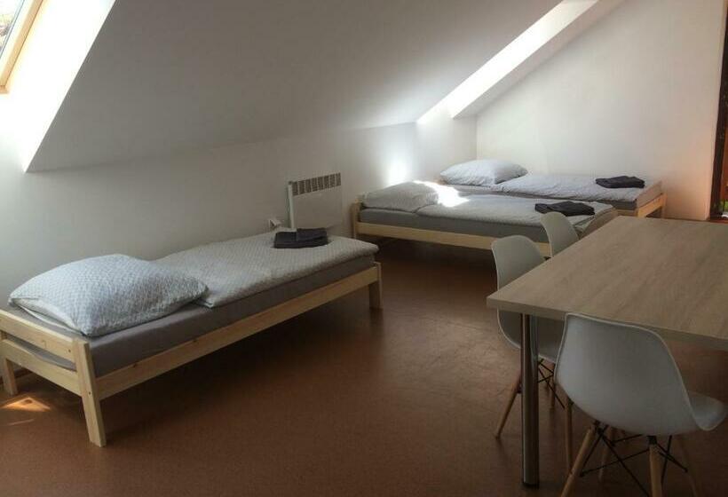 הוסטל Ekomarina   Pokój Noclegowy 2