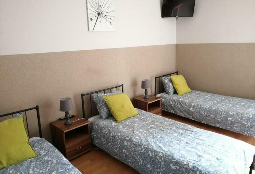 Schronisko Pokoje Gościnne Z Prywatną łazienką Dla Firm