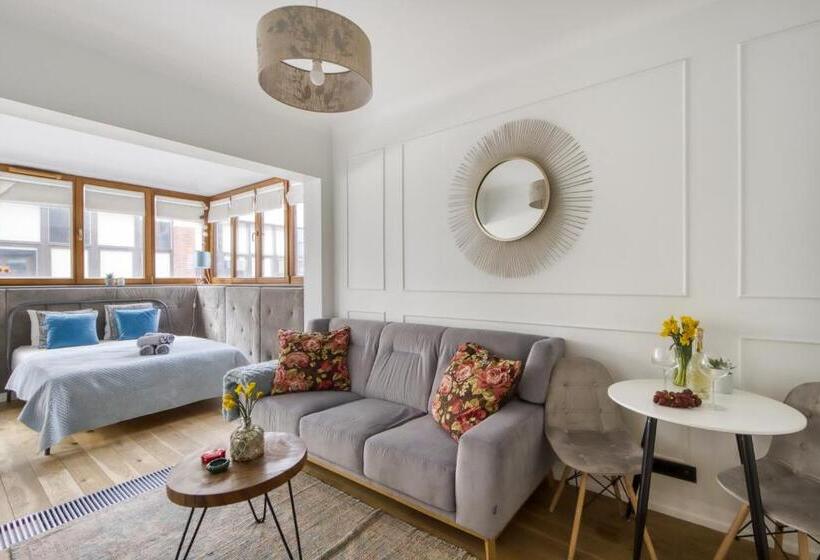 Aparthotel Pawia Deluxe