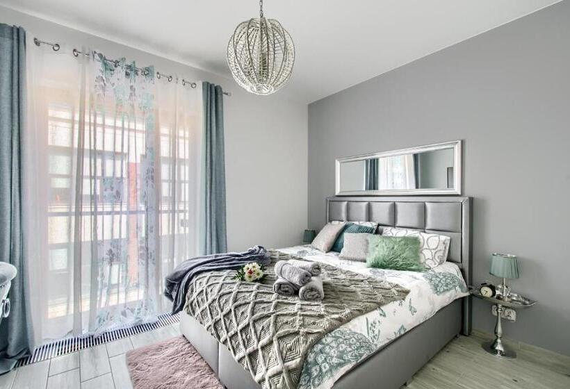 Aparthotel Pawia Deluxe