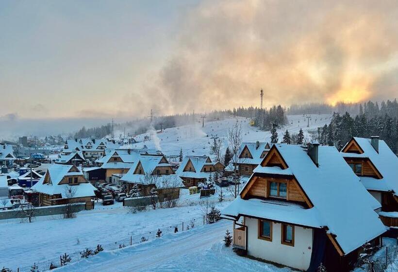 Bed & Breakfast Askana   Basen, Sauny, Jacuzzi