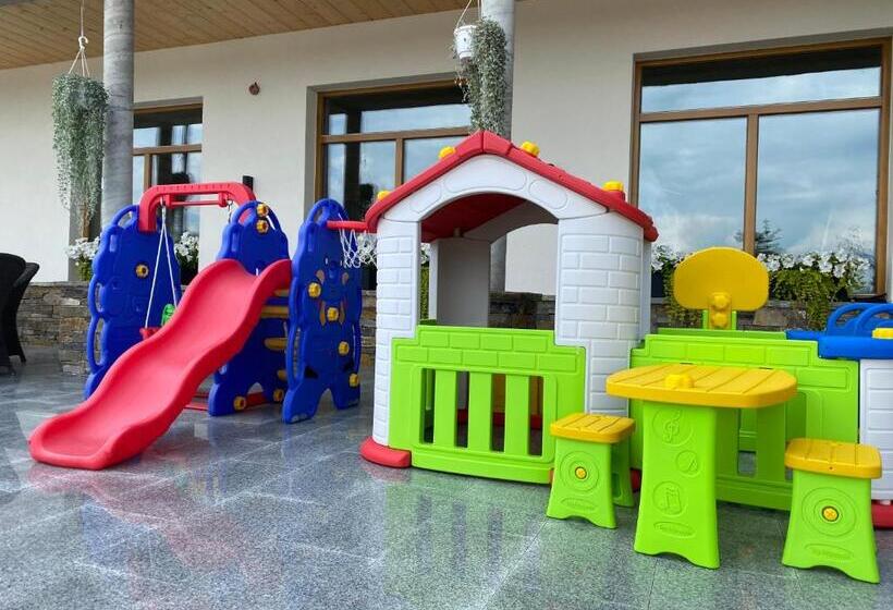 Bed & Breakfast Askana   Basen, Sauny, Jacuzzi