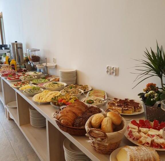 Bed & Breakfast Askana   Basen, Sauny, Jacuzzi