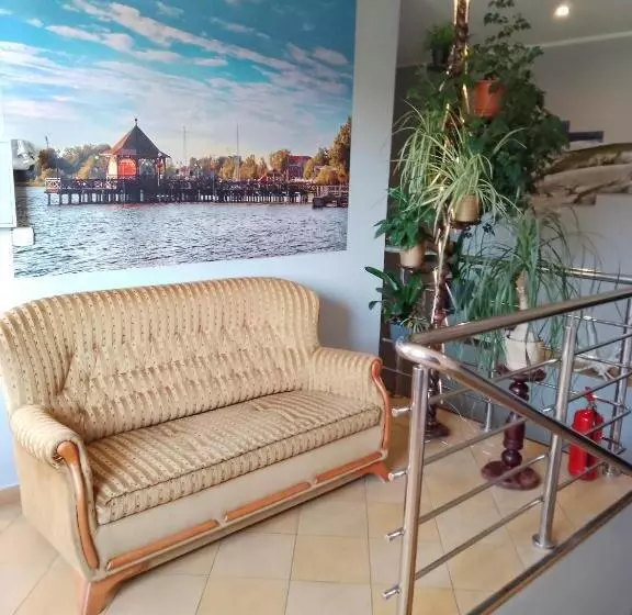 Aamiaismajoitus (B&B) Dom Brama Mazur