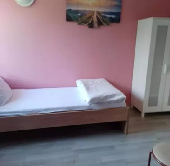 Aamiaismajoitus (B&B) Dom Brama Mazur