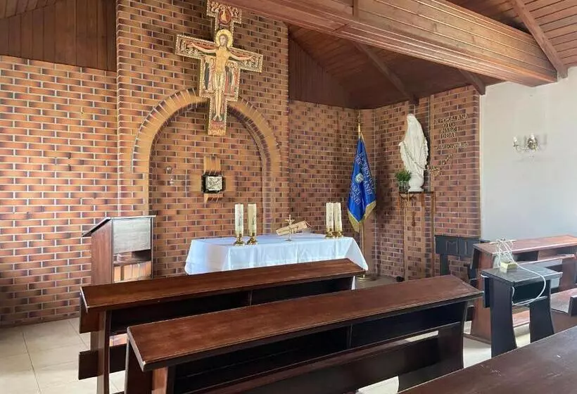 Aamiaismajoitus (B&B) Dom Brama Mazur