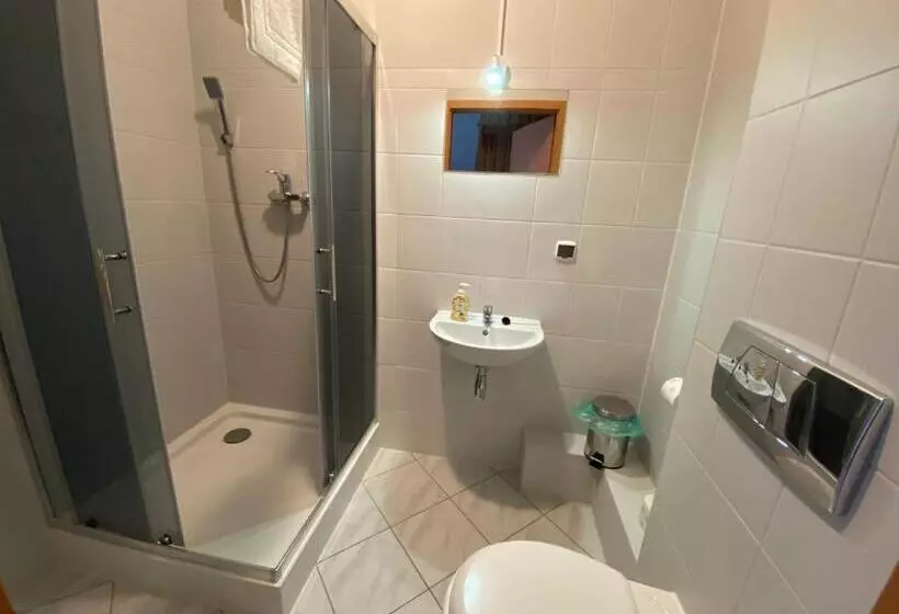 Aamiaismajoitus (B&B) Dom Brama Mazur