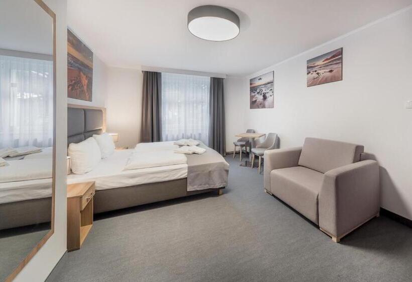 تختخواب و صبحانه Harmony House