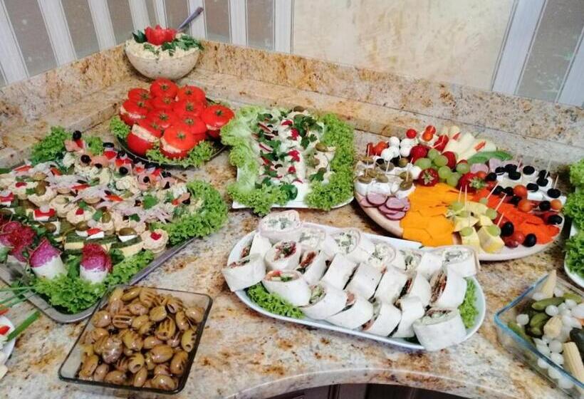 تختخواب و صبحانه Harmony House