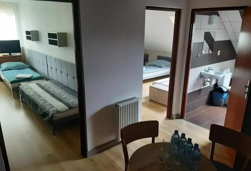 Aamiaismajoitus (B&B) Tasarz Spa Ośrodek Wczasowy