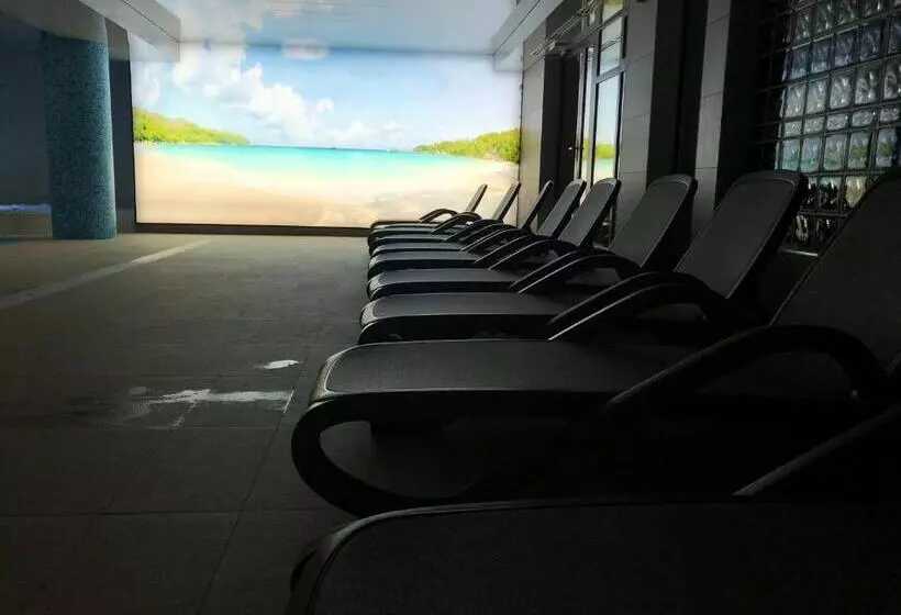 Aamiaismajoitus (B&B) Tasarz Spa Ośrodek Wczasowy