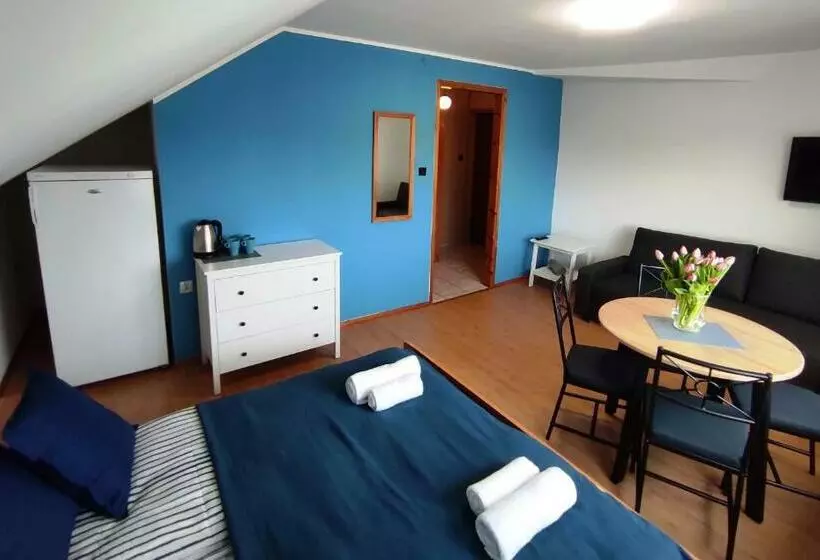 Aamiaismajoitus (B&B) Willa Mewa